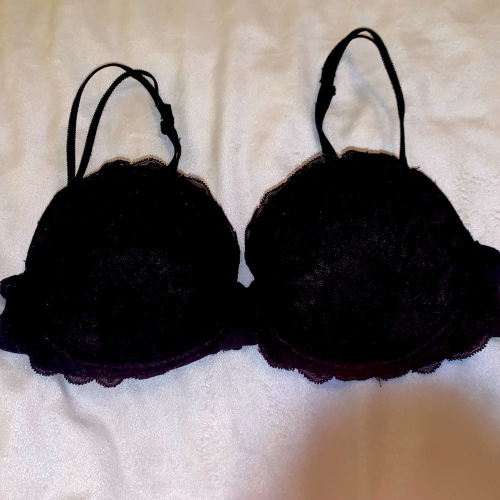 PINK Victoria’s Secret black push up Demi bra 34C